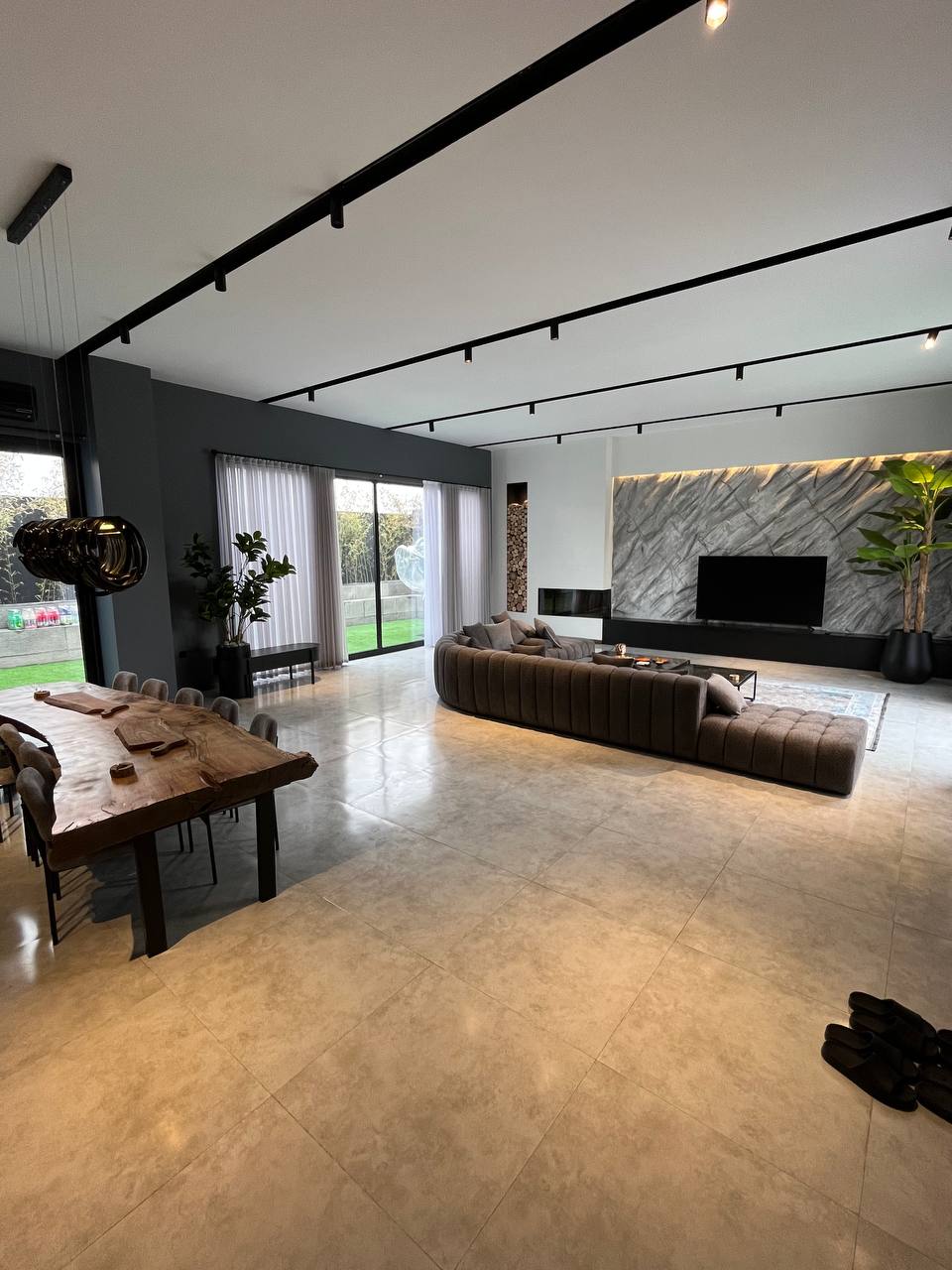 عمارت گلستان