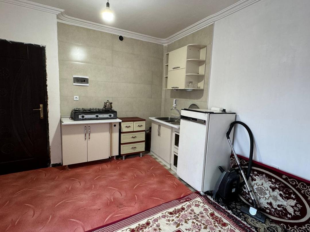 سوئیت 40 متری کاظمی