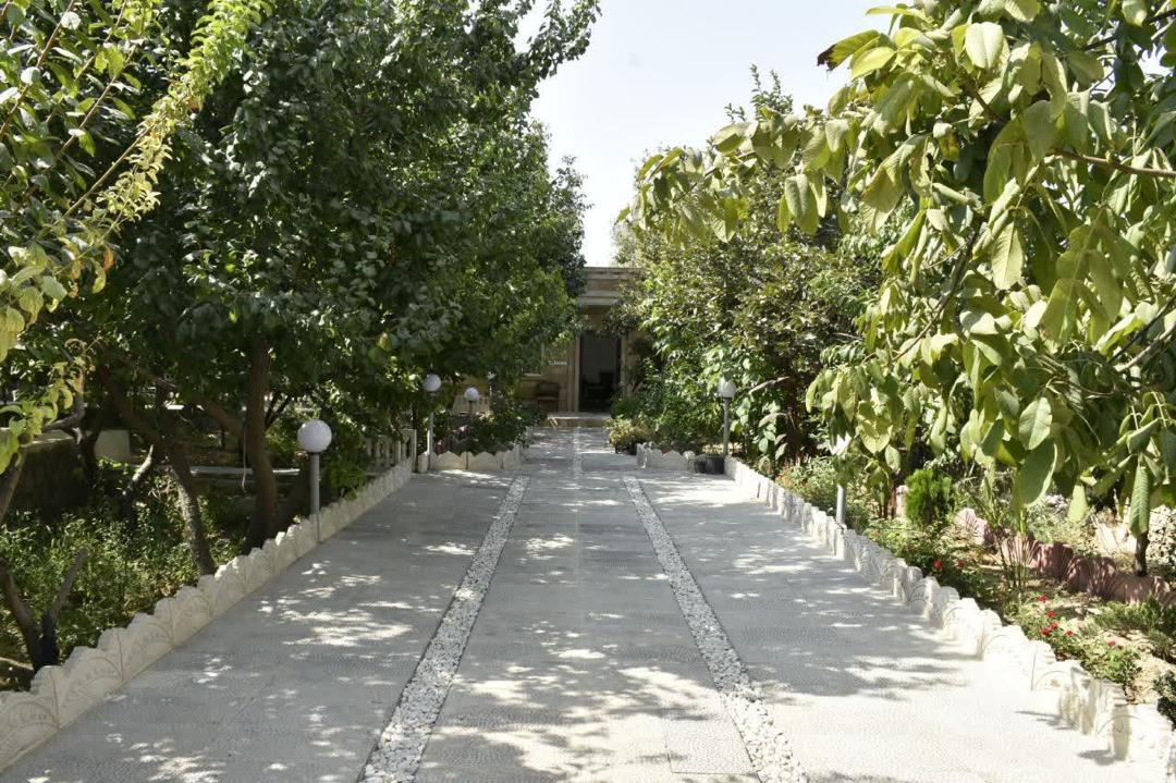 ویلا استخردار عزیزی 2